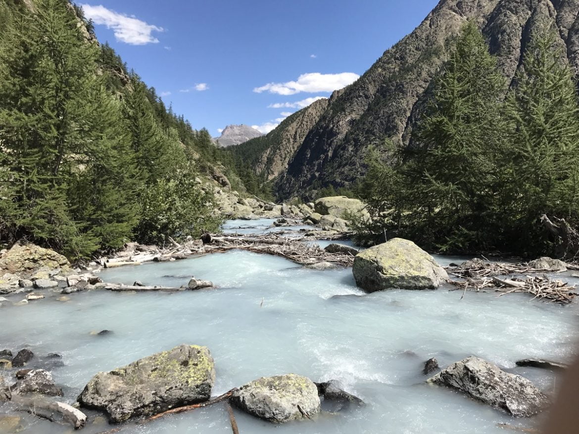Torrent en montagne