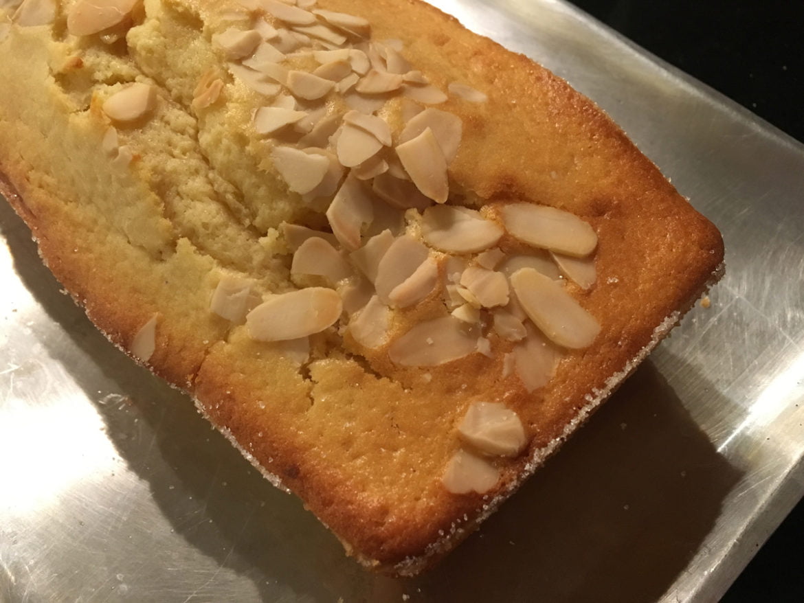 Cake moelleux au citron et aux amandes